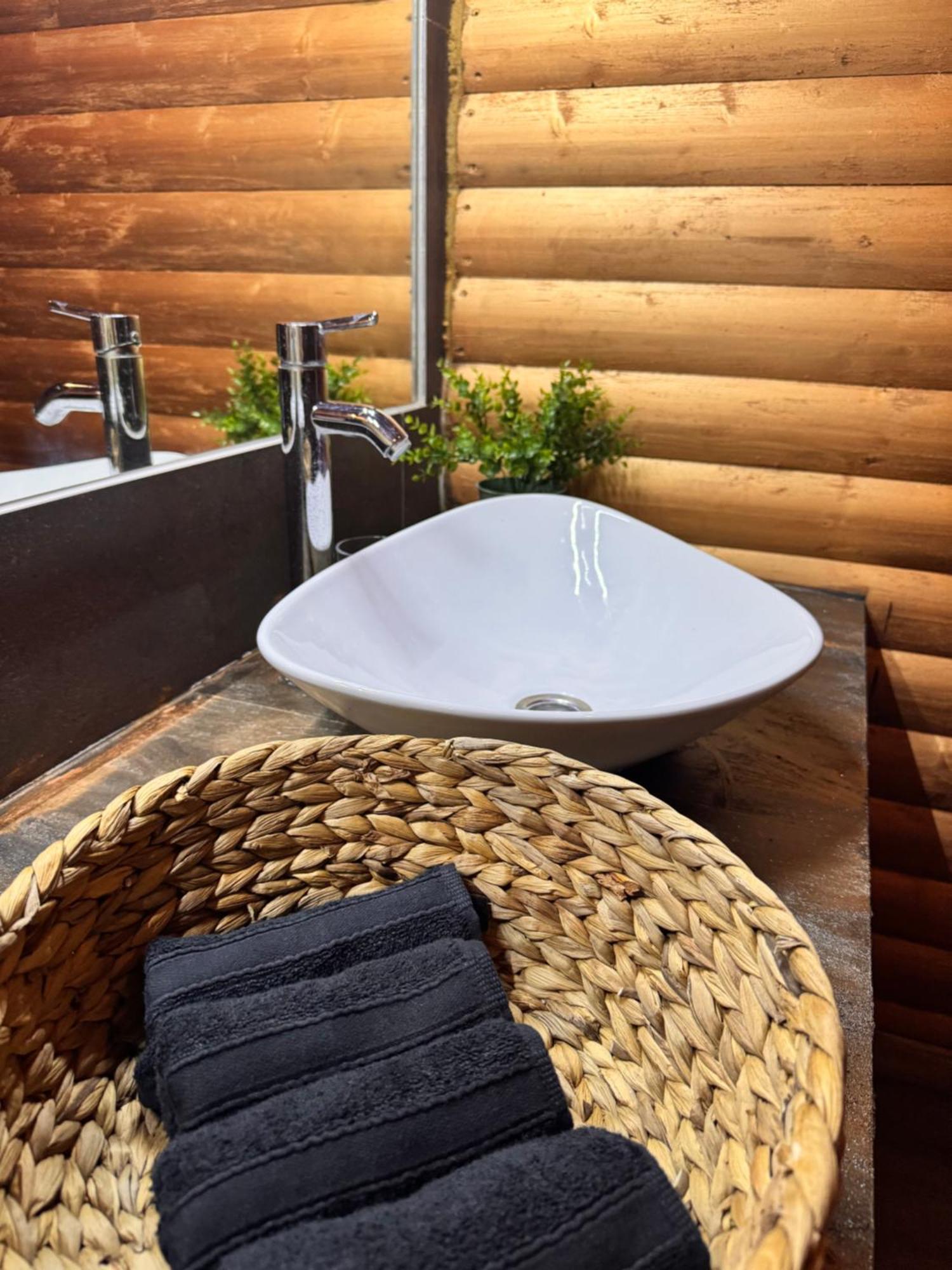 Glamping Resort Halicanum Grkavescak Eksteriør billede